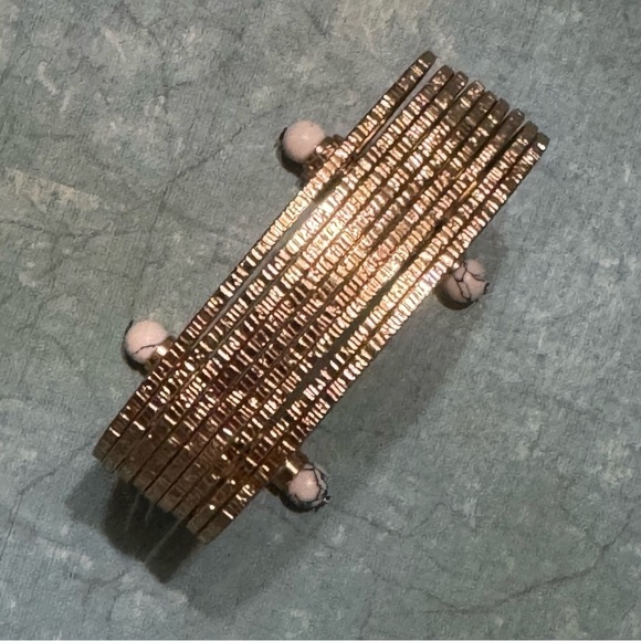 VINTAGE CUFF BRACELET - Picture 3 of 7